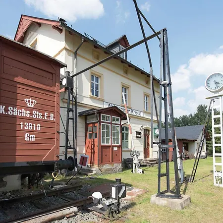 Cozy Escape In Walthersdorf Дом отдыха