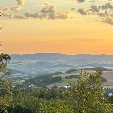 Cozy Escape In Walthersdorf *